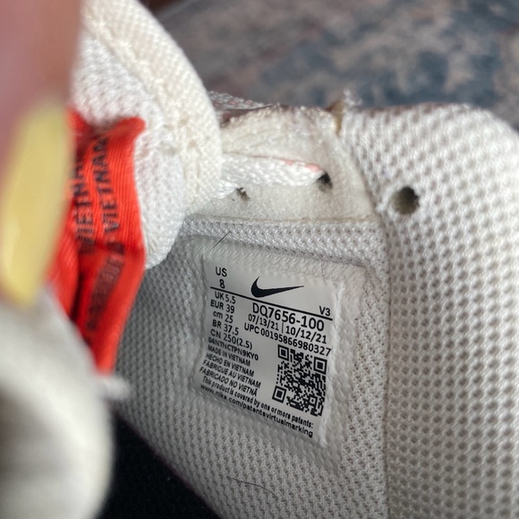 Women’s Nike Air Force 1 07 Low Leather Synthetic Coconut Milk - Picture 6 of 11